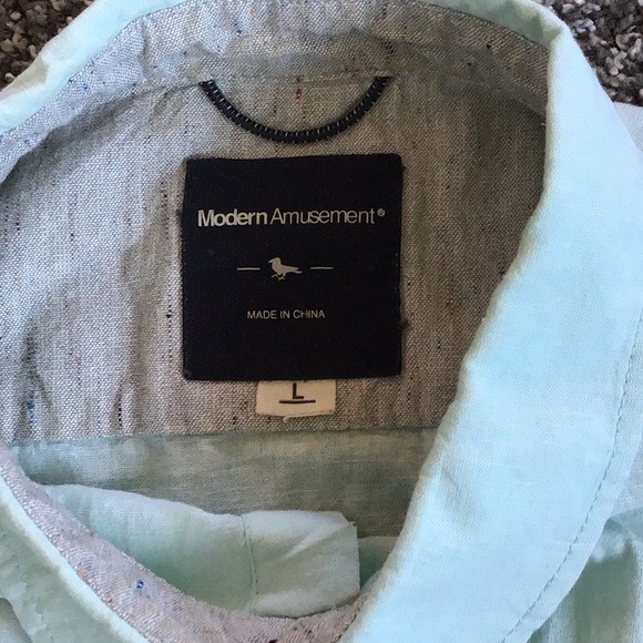 Button up shirt - Picture 3 of 3